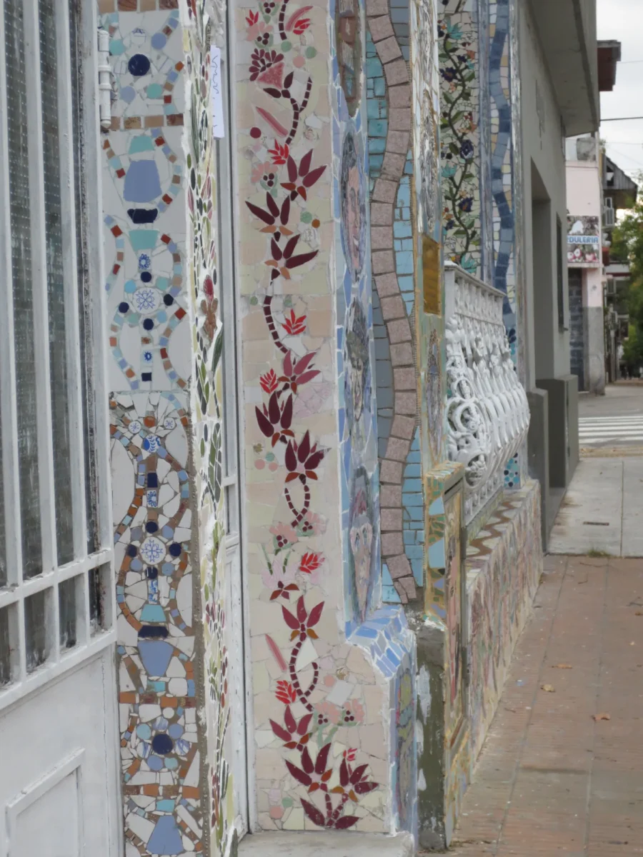 Guardas laterales del mural