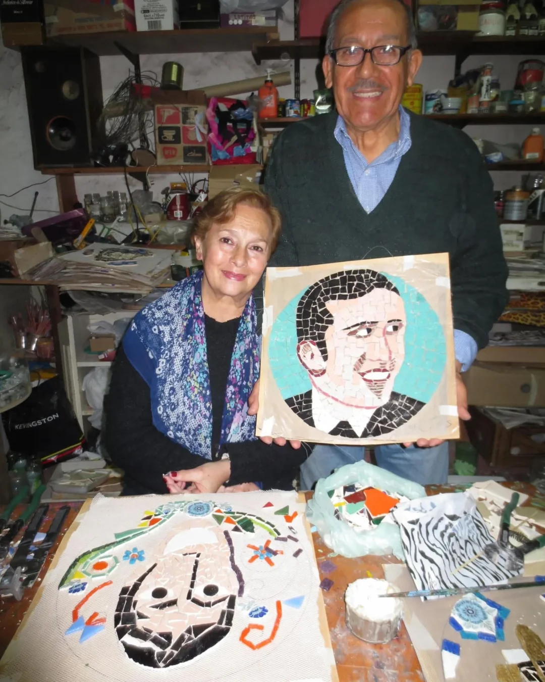 Profes de folclore en el taller